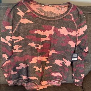 NWT Lucky long sleeve pink camouflage shirt size XL